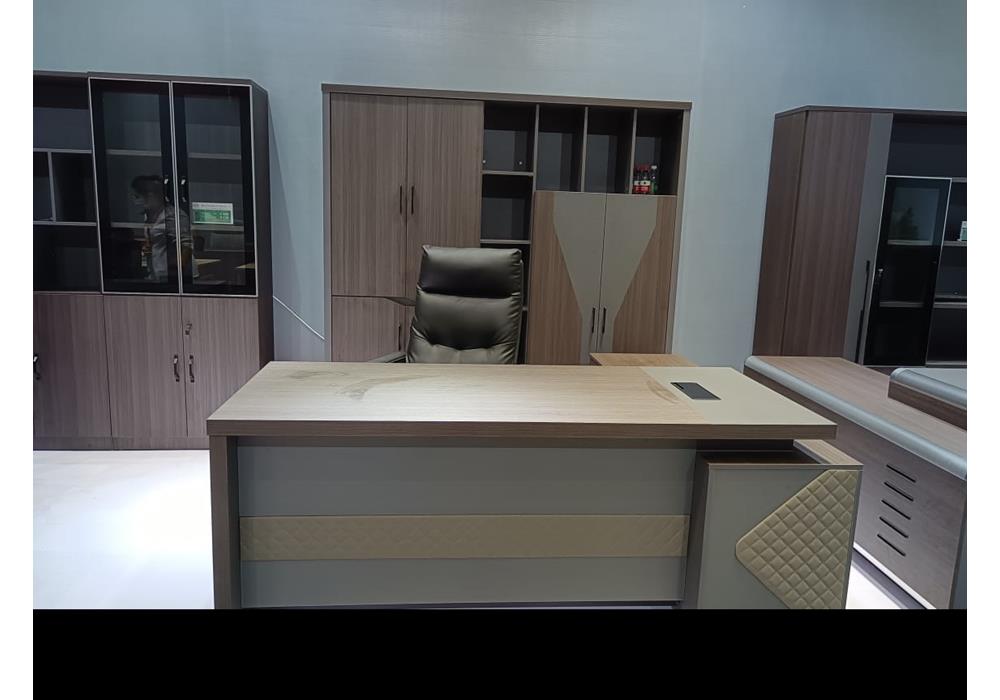 YF Executive Desk 2.0mtr