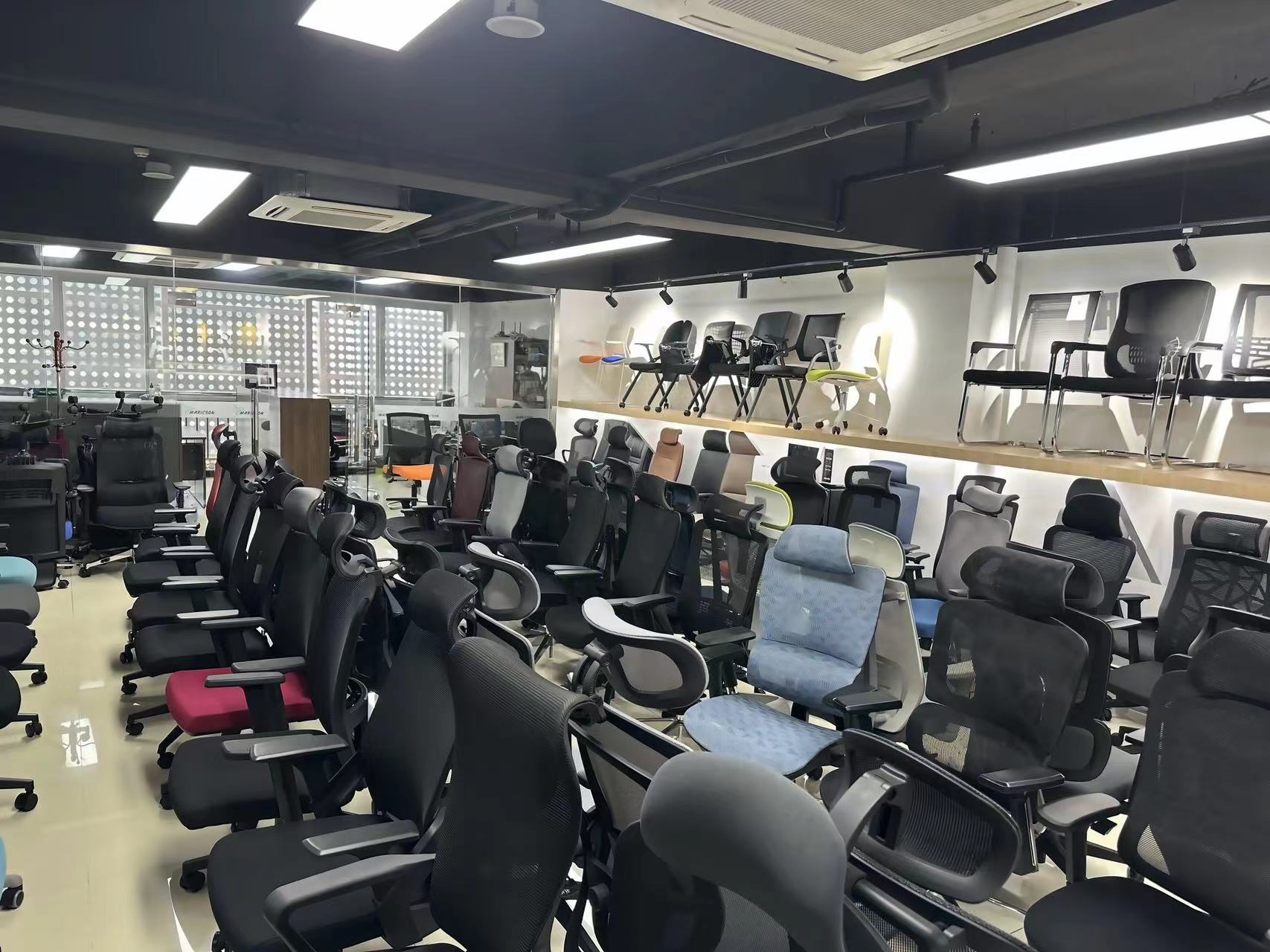 Showroom